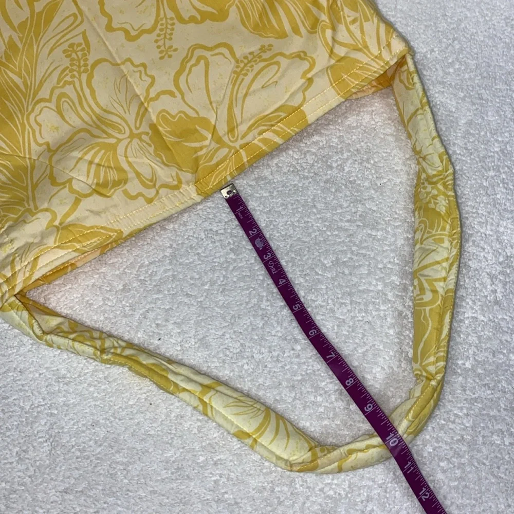 Baby Showers Hawaii diaper bag and matching blanket yellow Tropicsl hibiscus